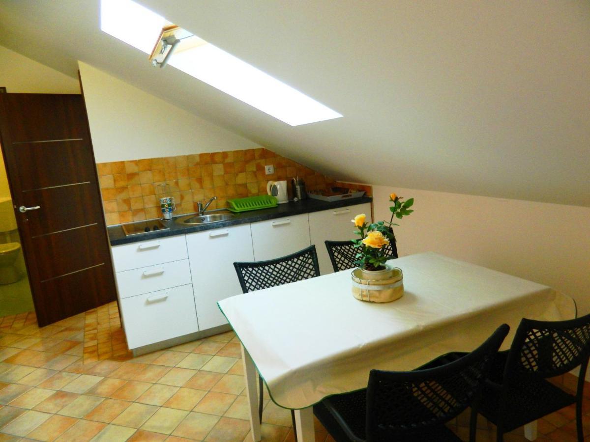 Ferienwohnung Hacienda Valmare Brela Exterior foto