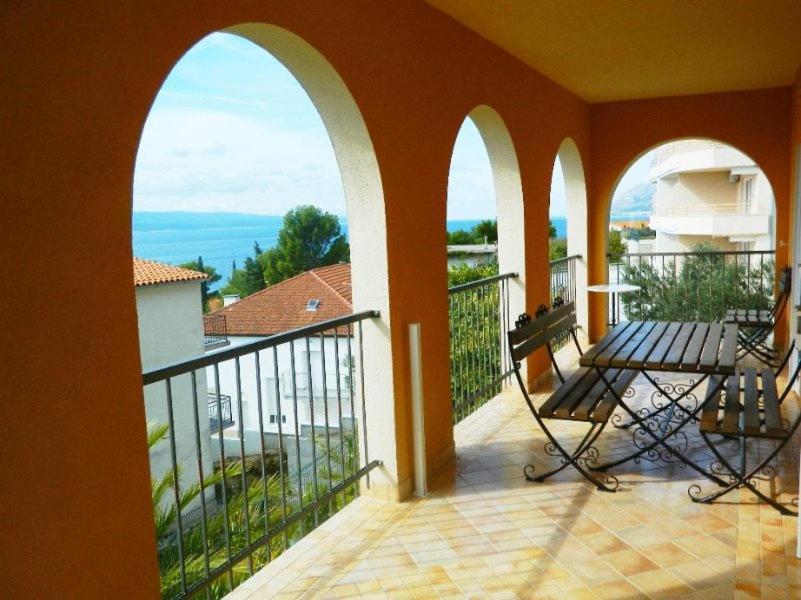 Ferienwohnung Hacienda Valmare Brela Exterior foto